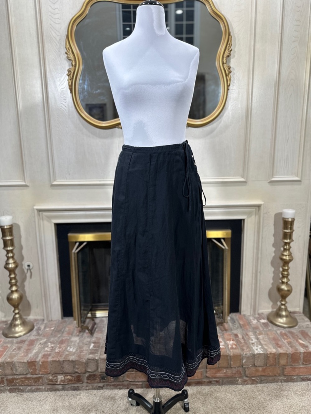 Johnny Was J.W.‎ Los Angeles Skirt XS Boho Coastal Grandma Embroidered